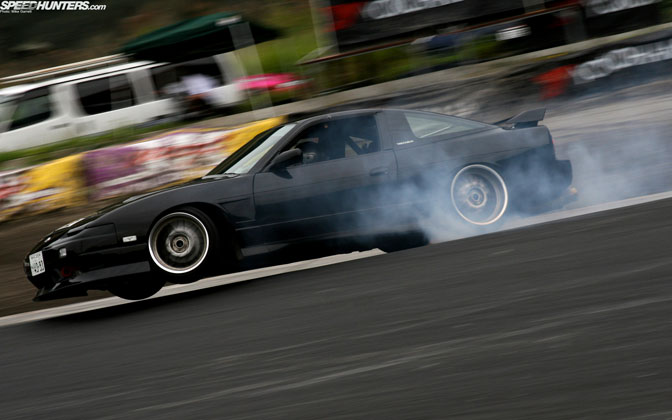 Desktops>>180sx Wheelie At Nikko�Circuit