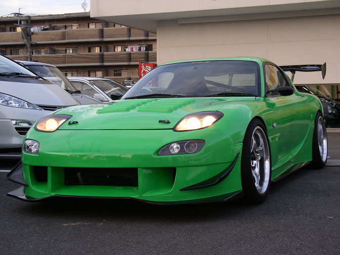 Car Spotlight>> Uras Fd Rx7
