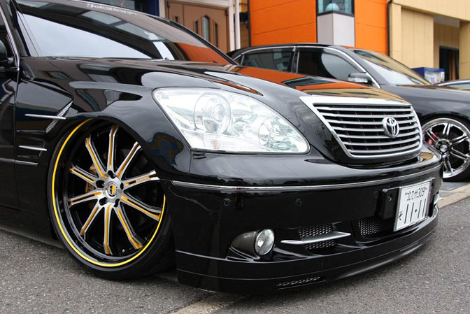 Random Snap>> Lowdown�Celsior