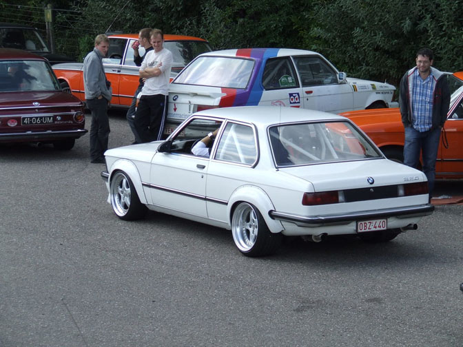 Random Snap>> Bmw Retro Racer