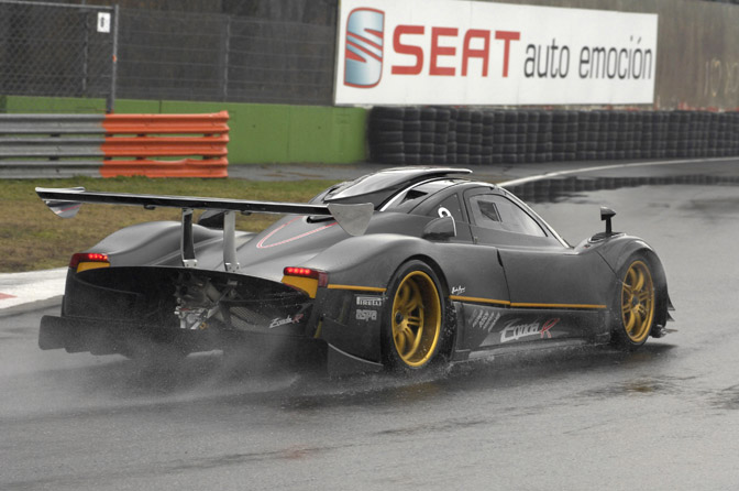 Random Snap>> The Future Is Here Pt2: Zonda R