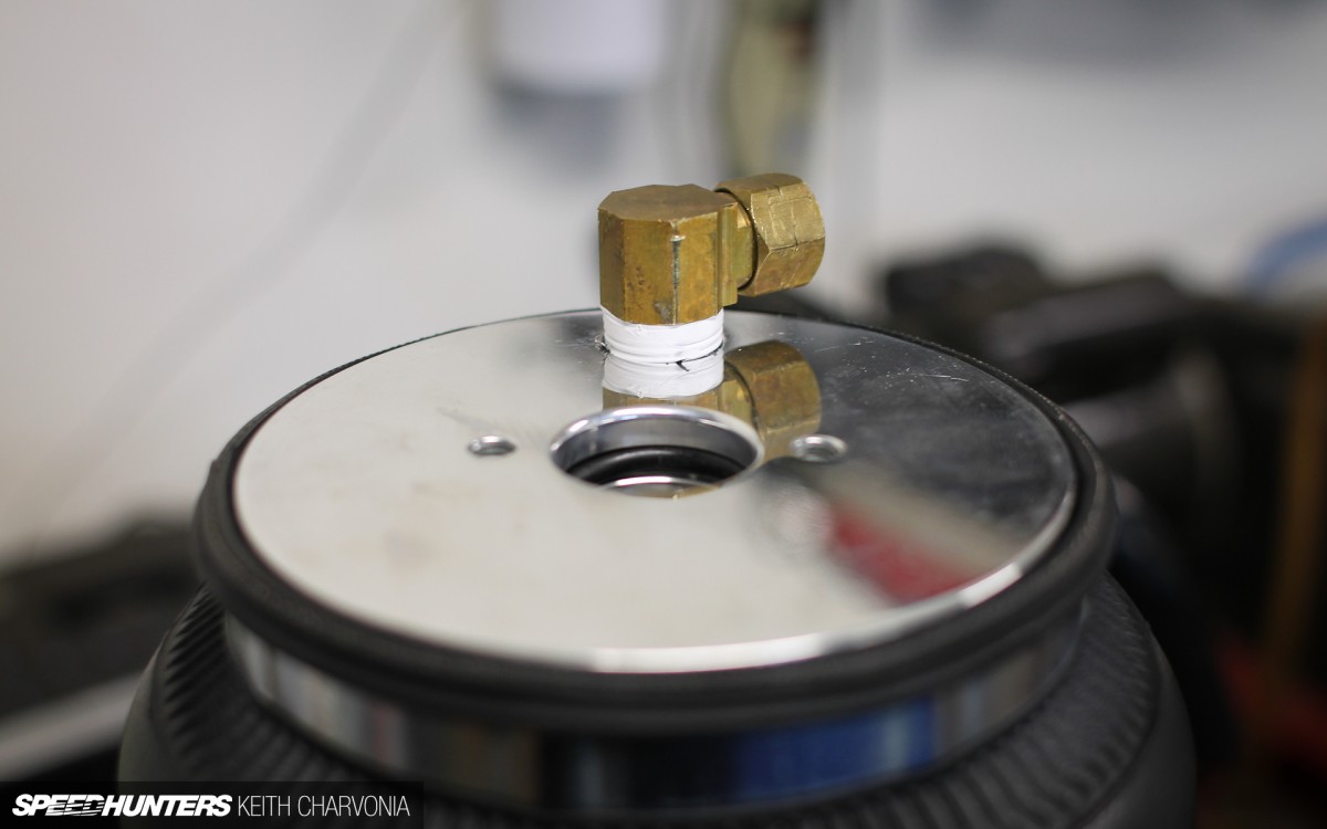 Speedhunters_Charvonia_Airlift_Kaiser-2