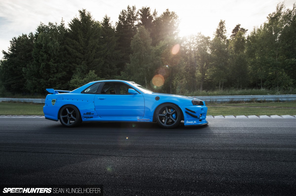 LHD-Skyline-01