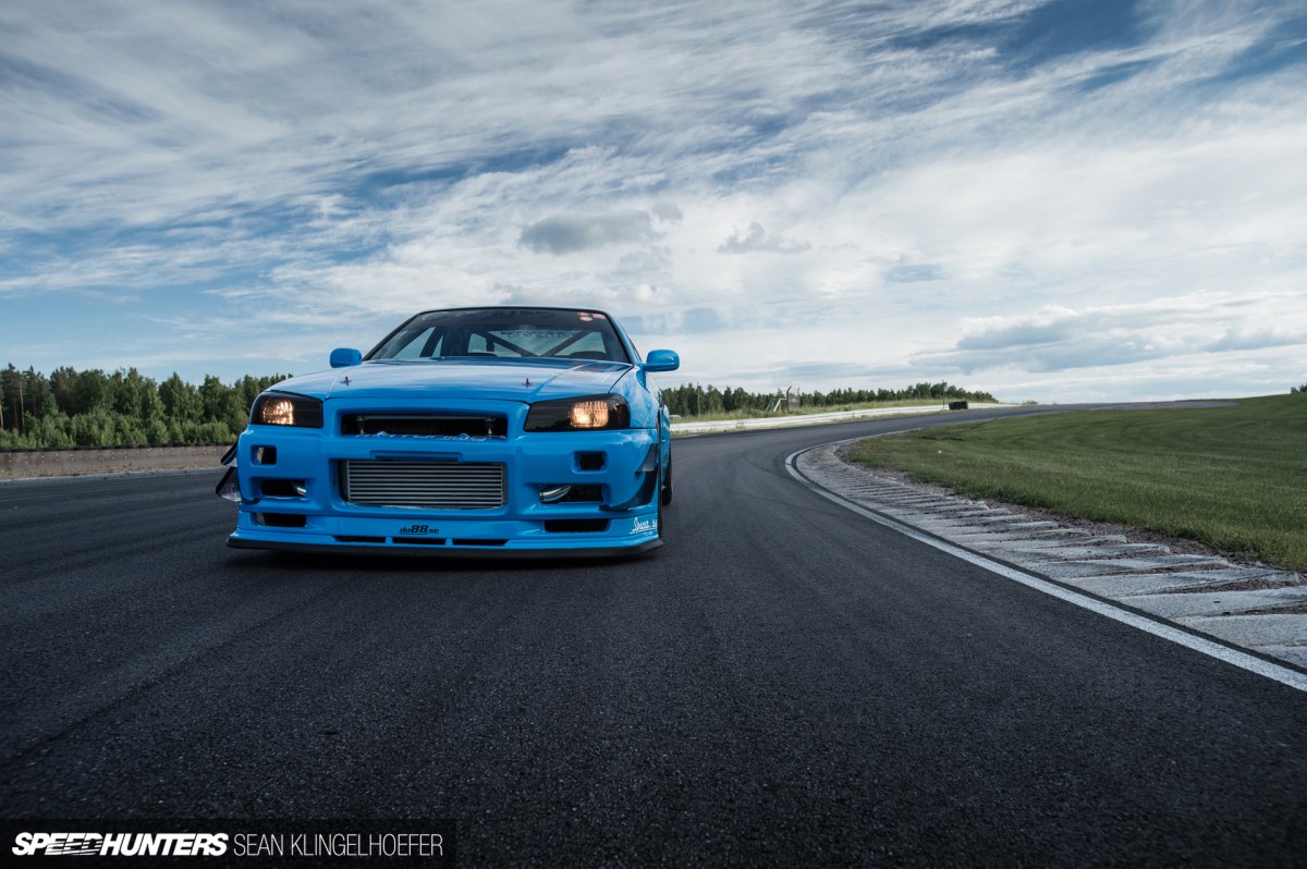LHD-Skyline-02