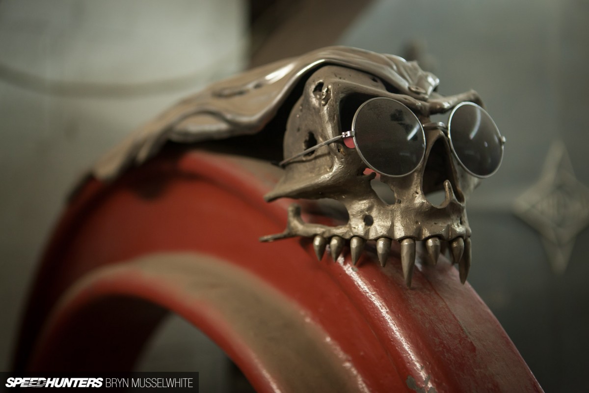 Intergalactic Custom Shop-1