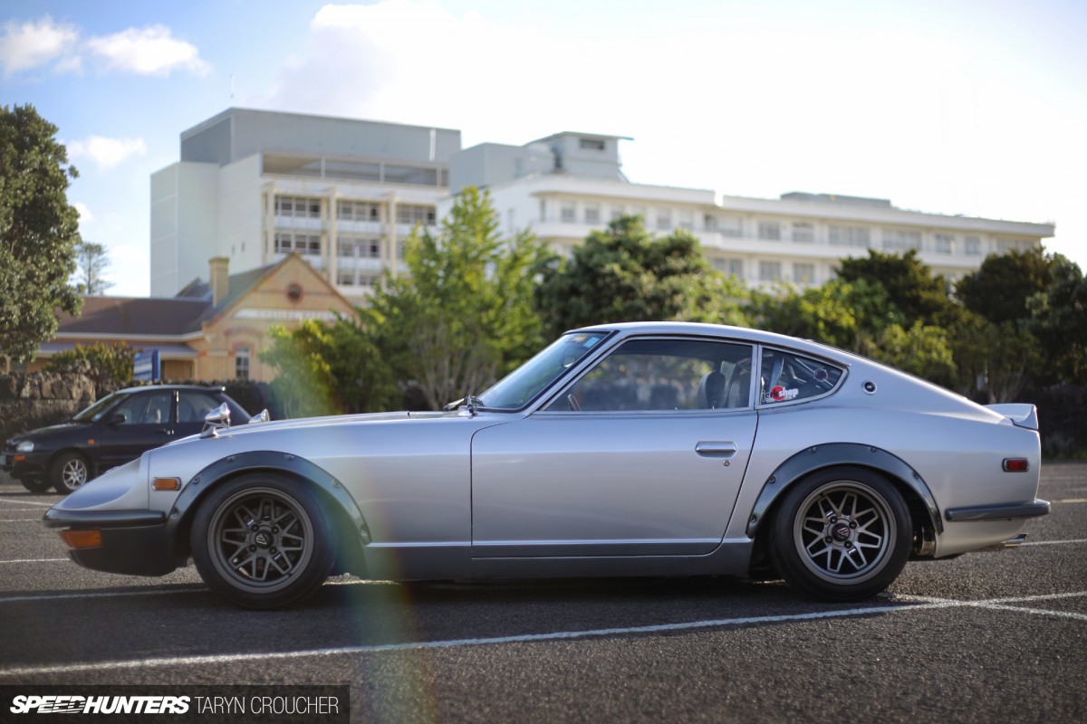 Z2
