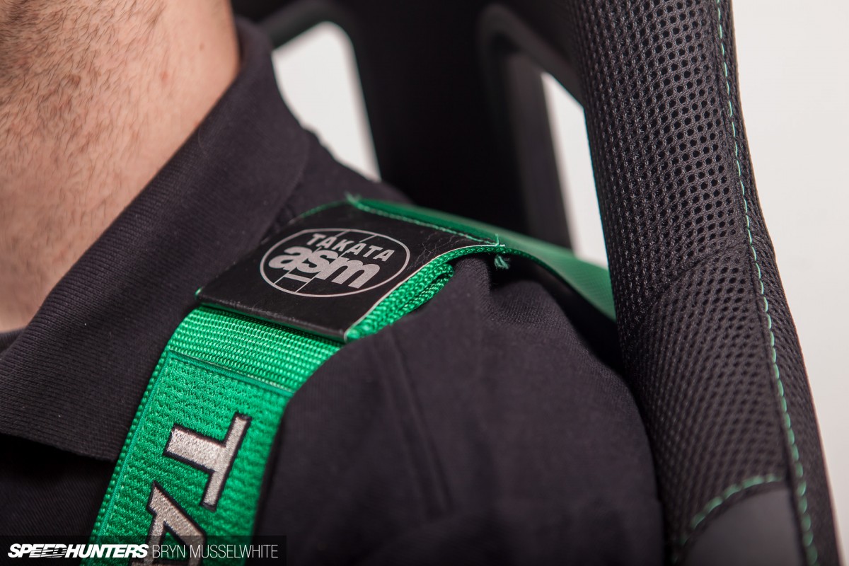 Takata Seats harnesses how to-34