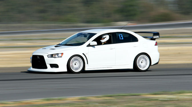 Random Snap>> Evasive Evo�X
