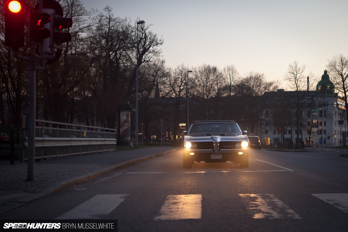 Night cruising street life Elmia Bilsport (23 of 58)