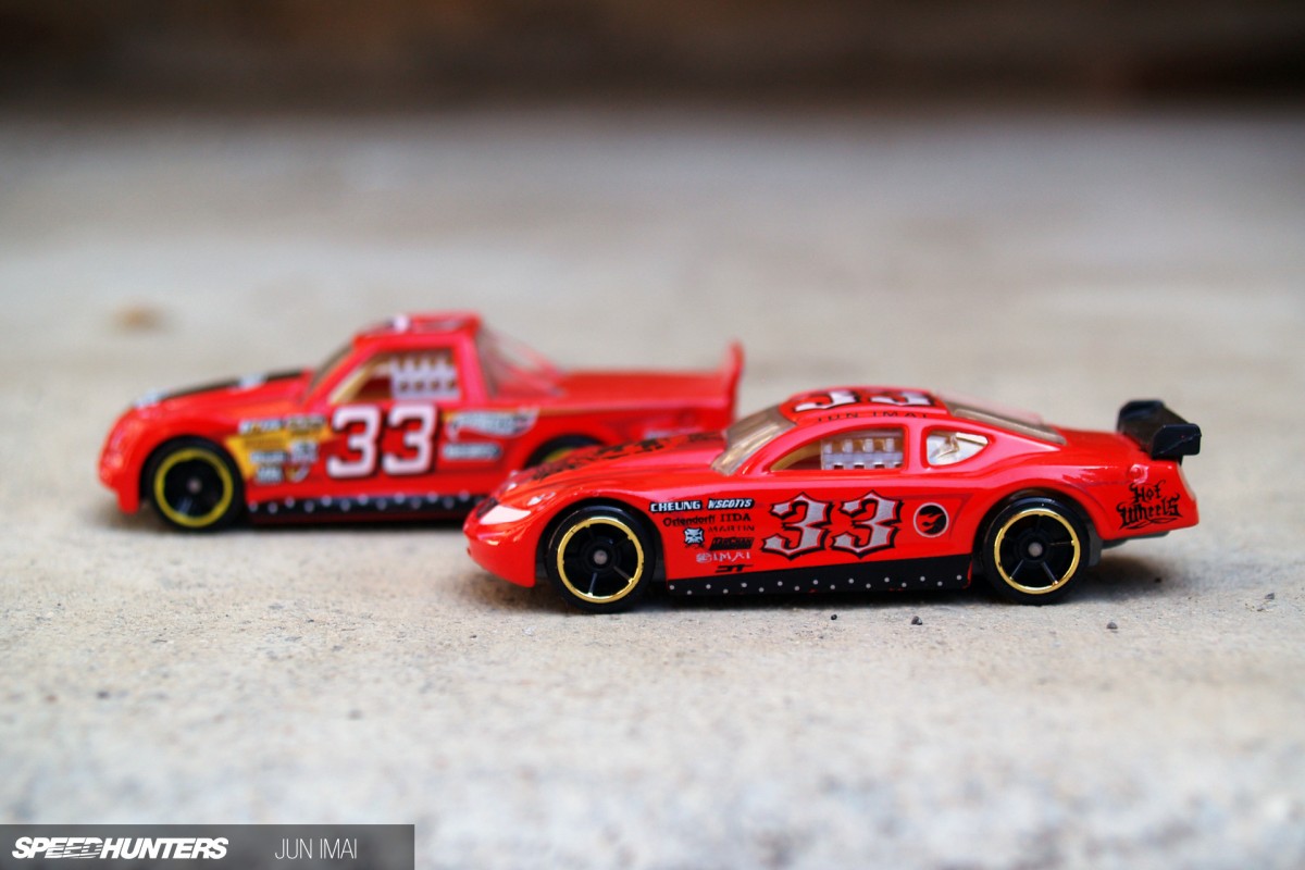 HOT_WHEELS_CIRCLE