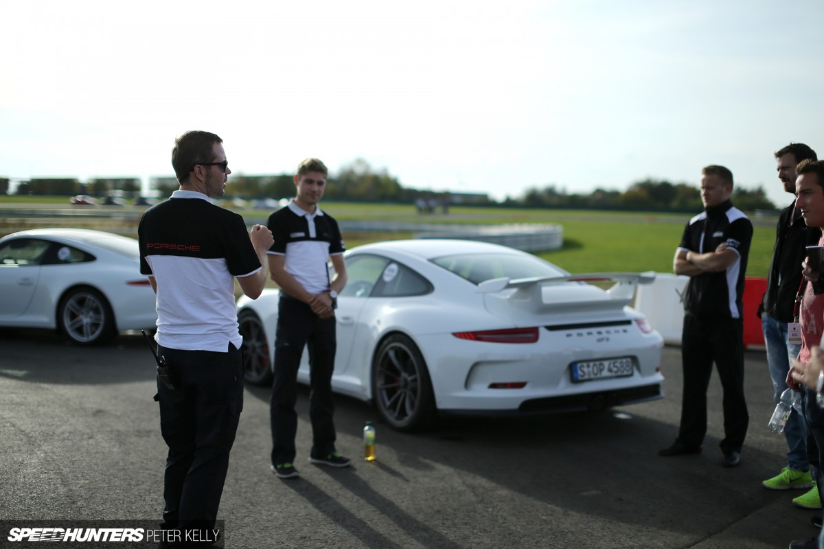 Porsche Driving School25