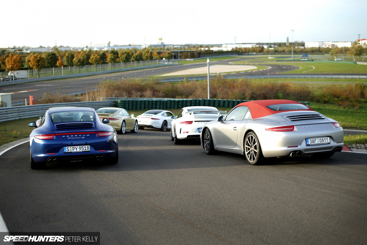 Porsche Driving School42