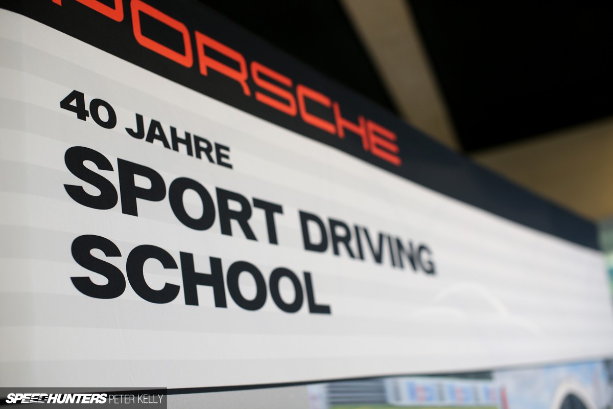 Porsche Driving School53