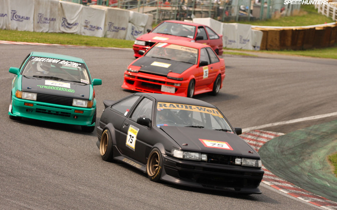 Desktops>>ae86 Trophy Race