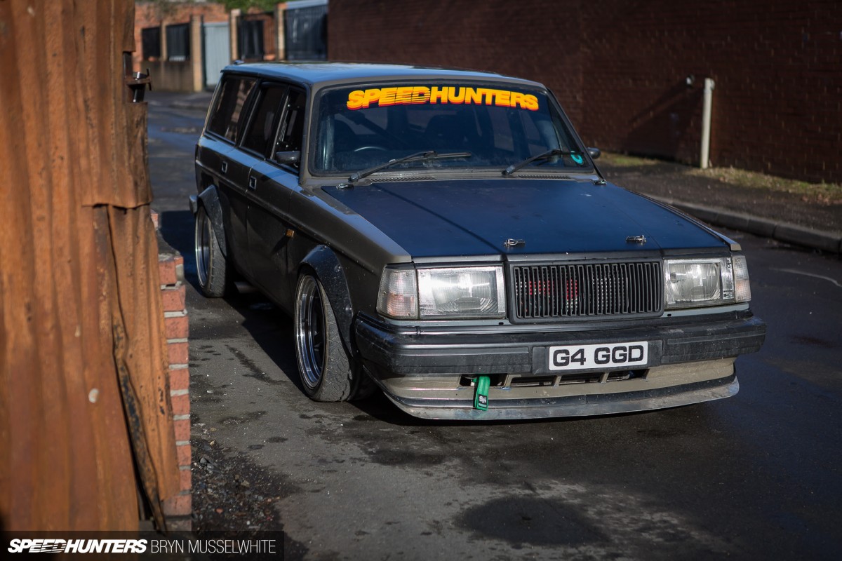 Volvo 240 wagon Rays TE37 (17 of 29)