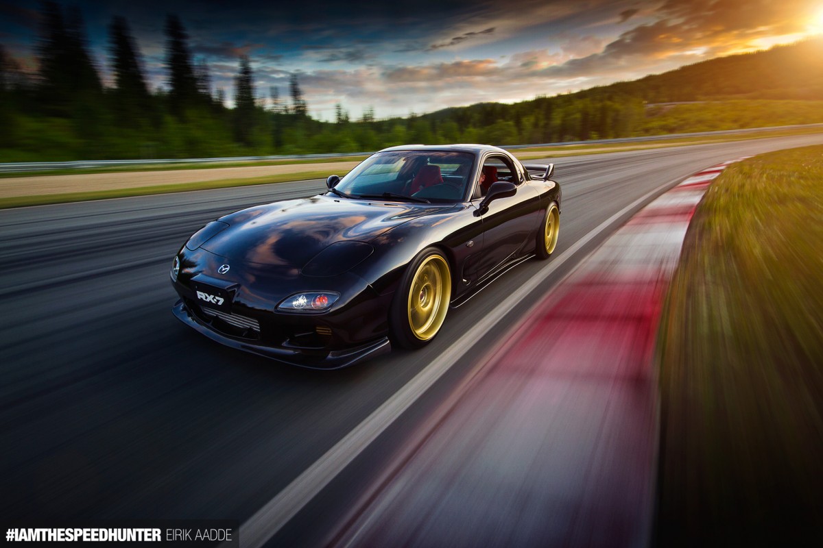 Aadde_RX7