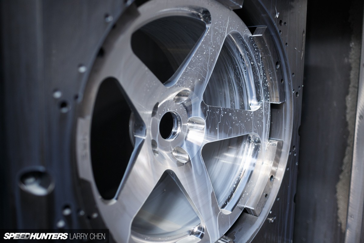 Larry_Chen_Speedhunters_Porsche_996_turbo-21