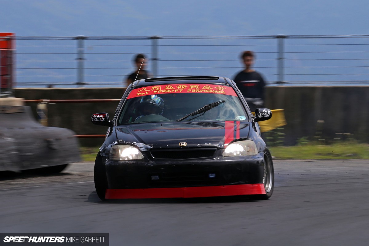 Civic-02