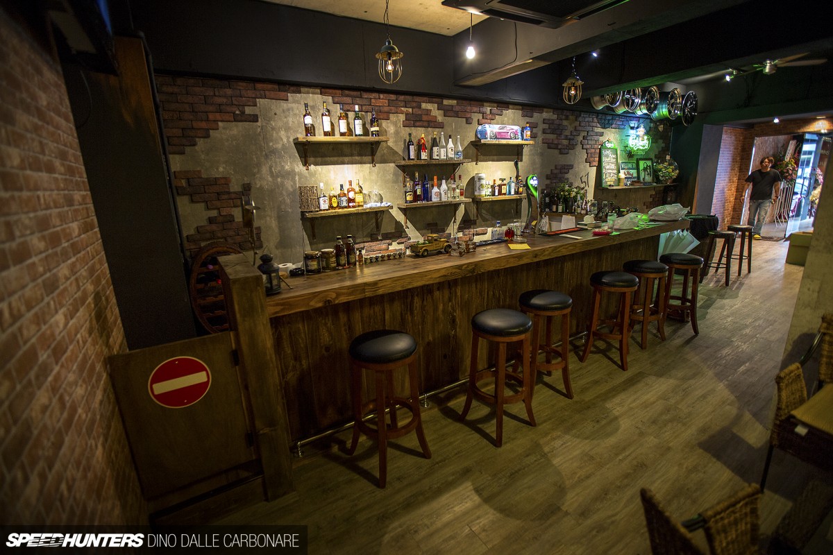 Bunny-Cafe-21