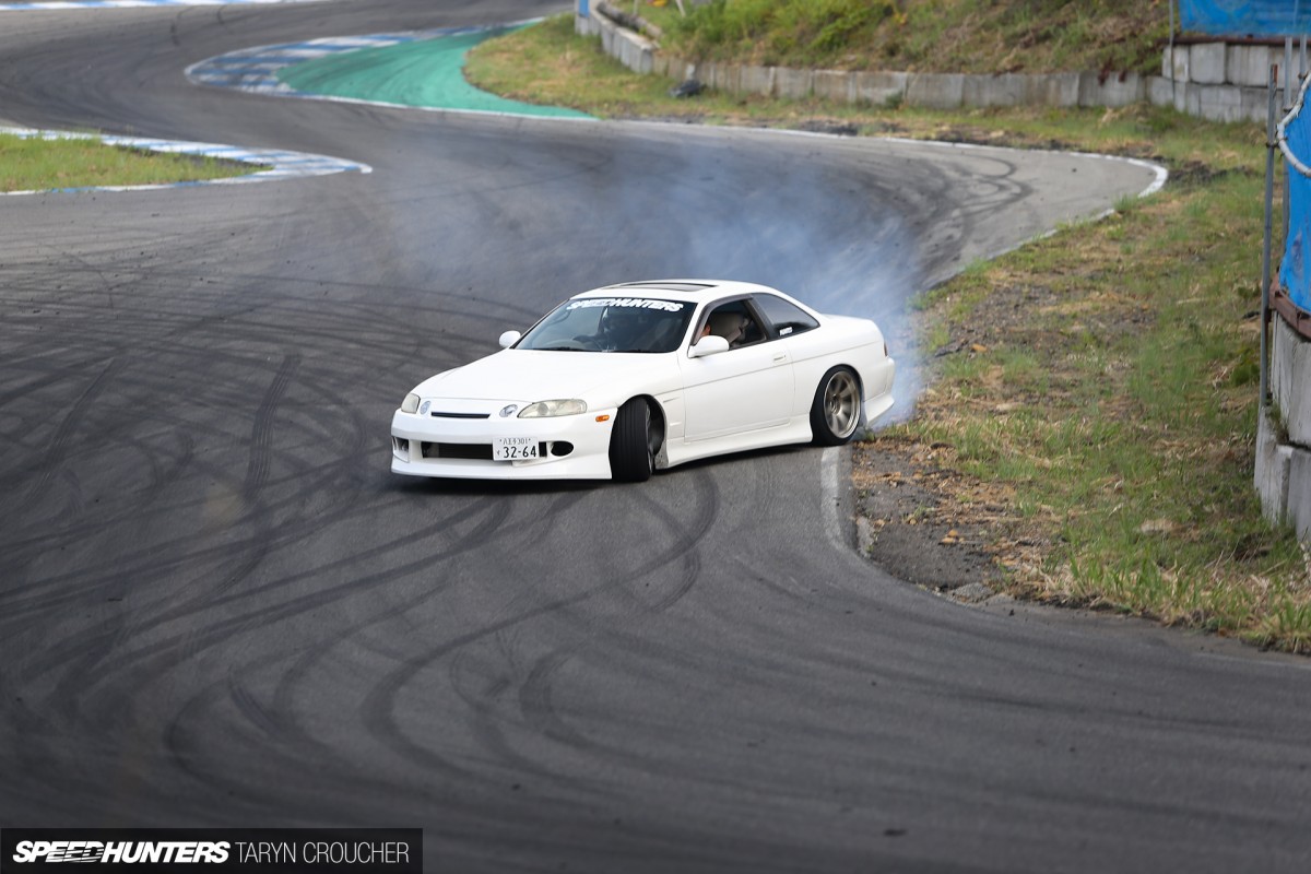 Kawabata Drift 07