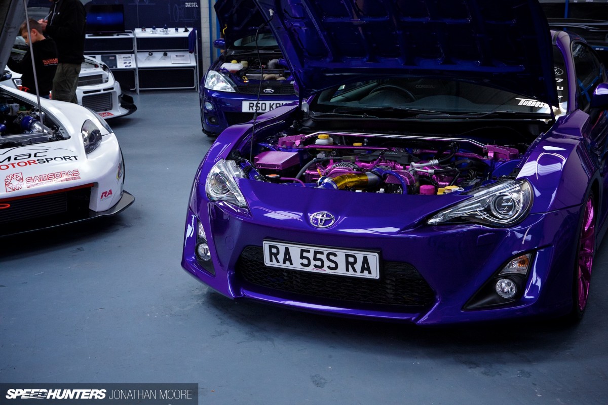 Aussie Anarchy In The UK: <br/>Cars & Coffee At Turbosmart