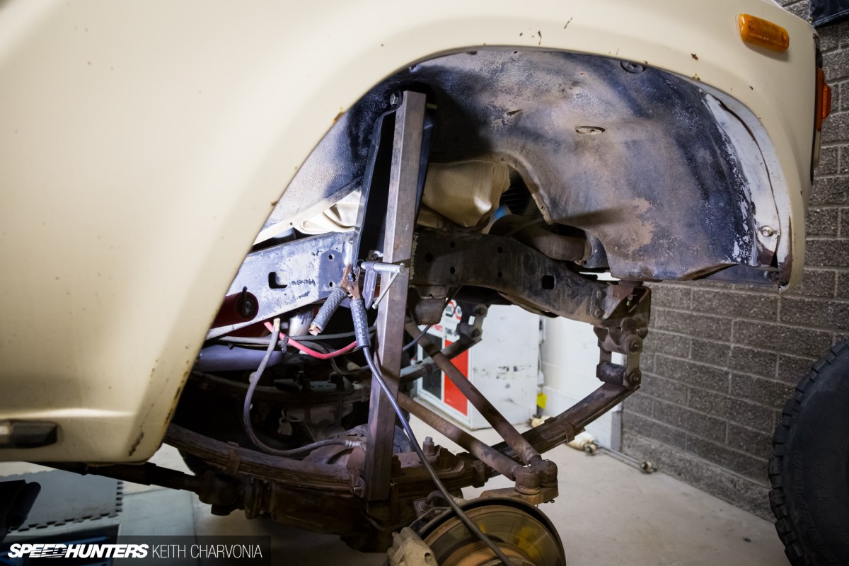 Speedhunters_Keith_Charvonia_Trailhunter_FJ60-42