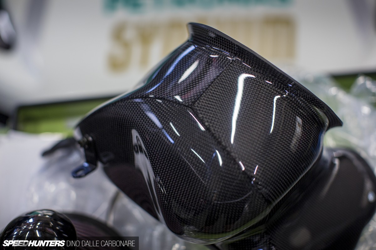 GruppeM-Project-Drop-Top-Airbox-24