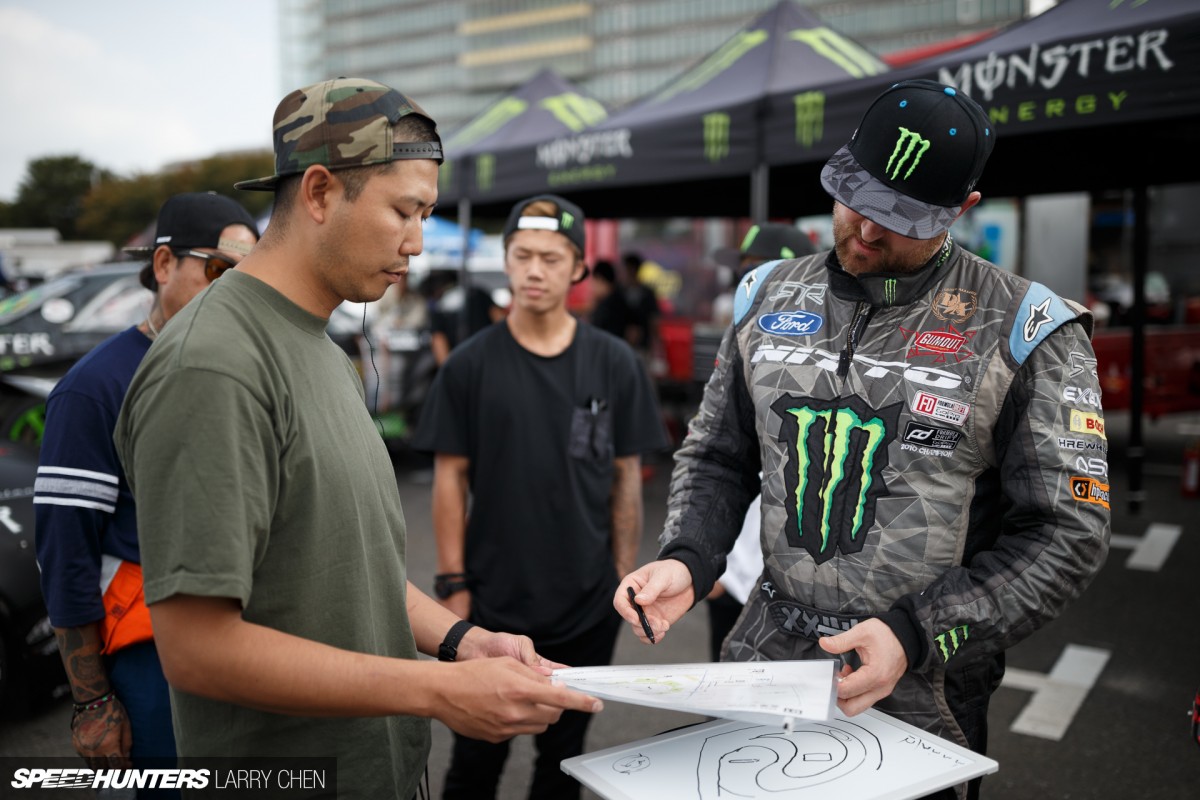 Larry_Chen_Vaughn_Gittin_D1GP_Odaiba_0011