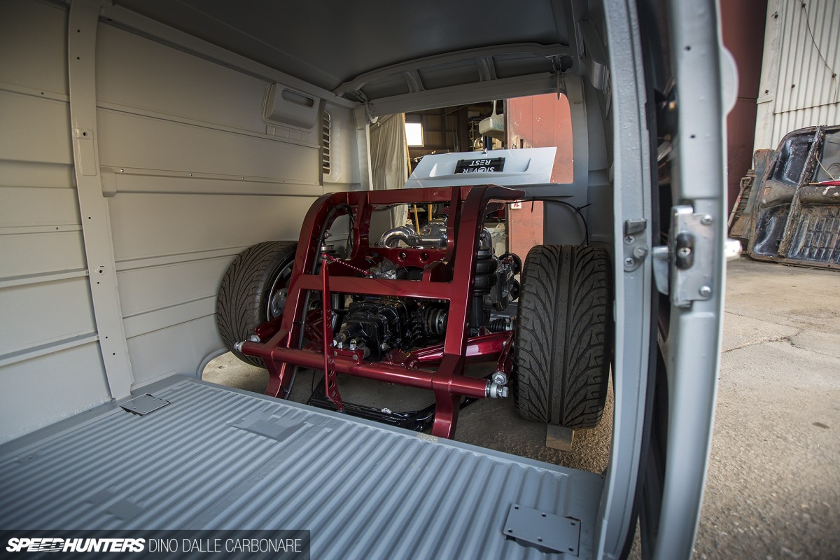 SilverRest-VW-Bus-23