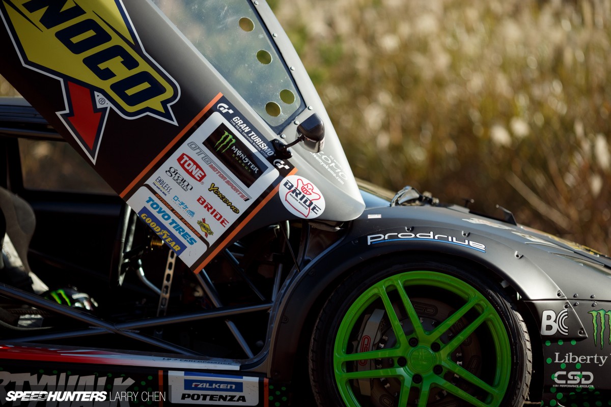 Larry_Chen_Speedhunters_Daigo_saito_drift_lambo_30