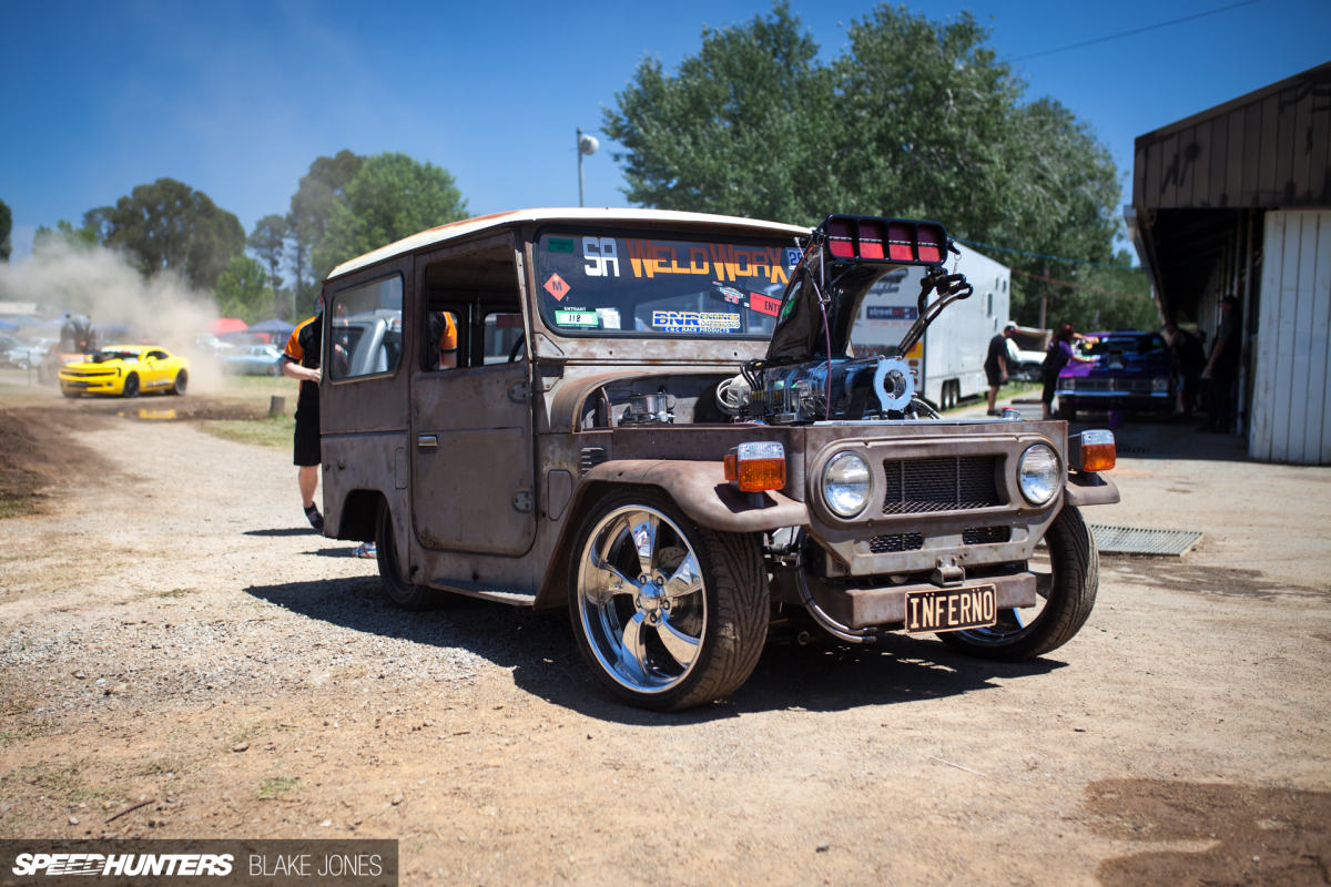 The FJ40 Smoke Machine