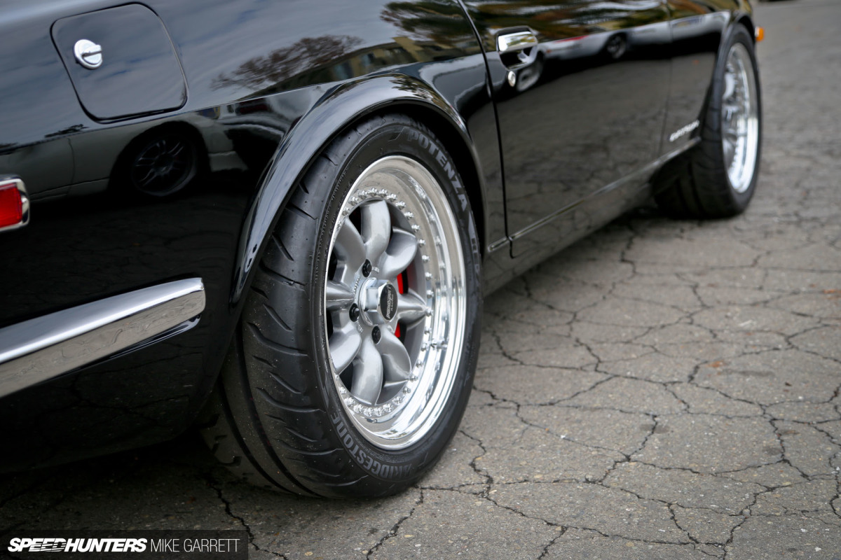 Z-Car-Garage-110 copy