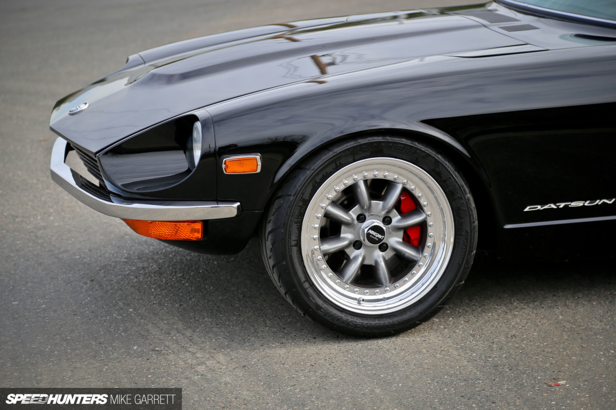 Z-Car-Garage-204 copy