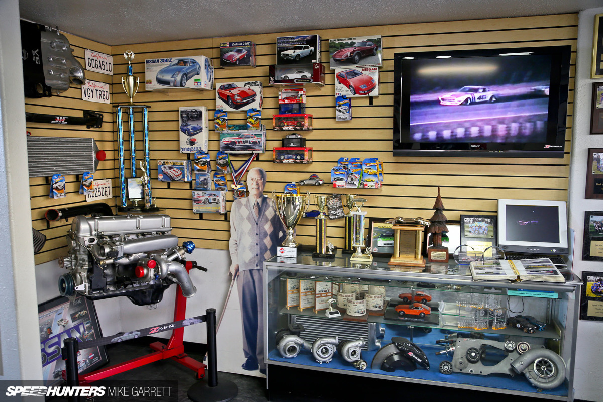 Z-Car-Garage-40 copy