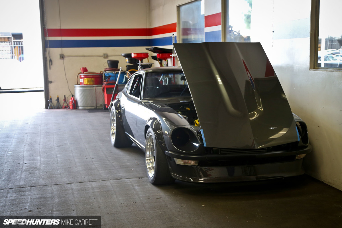 Z-Car-Garage-57 copy