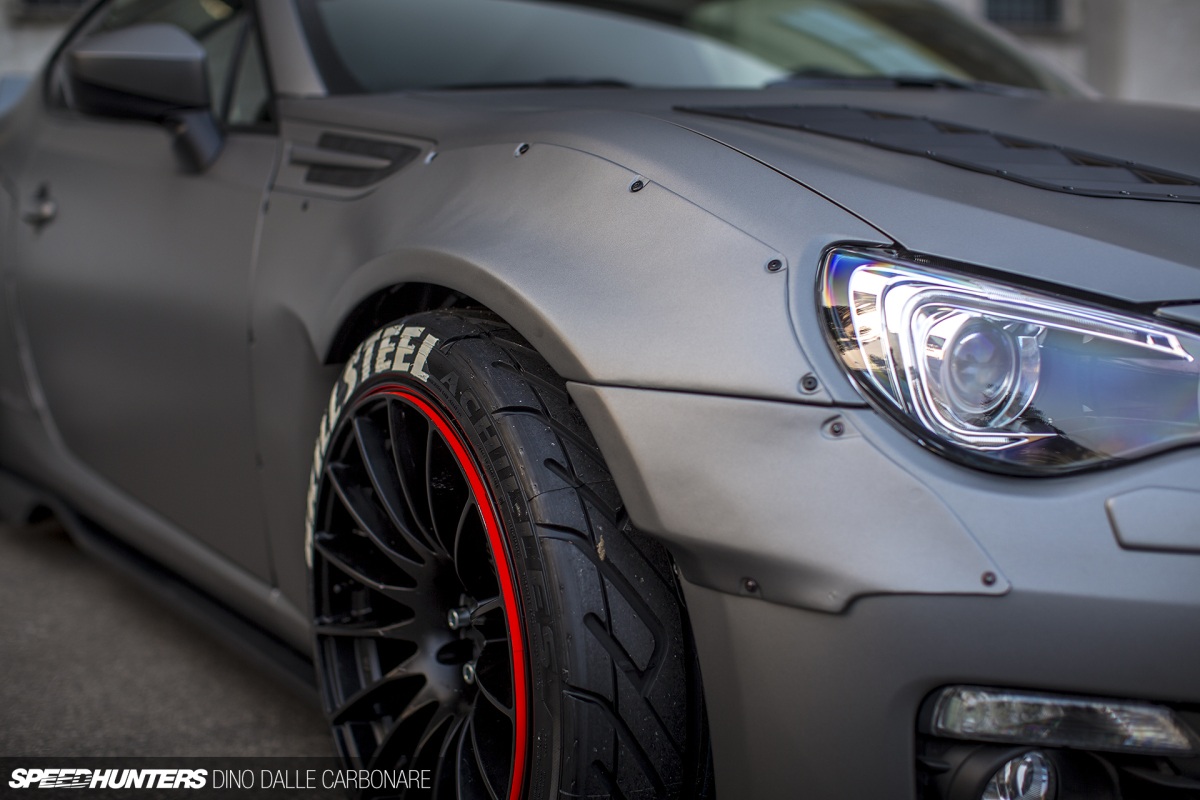 Brill-Steel-BRZ-02