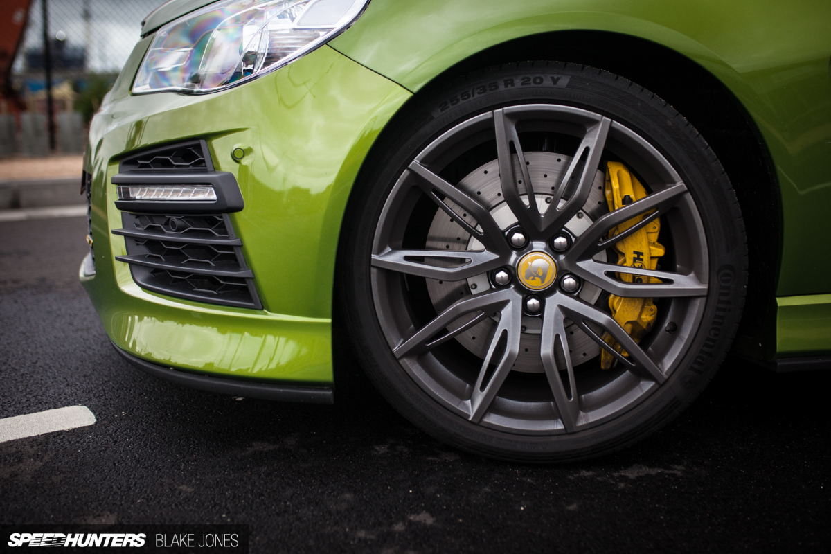 HSV GTS-8004