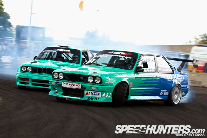 Random Snap>> Team Falken Bmws