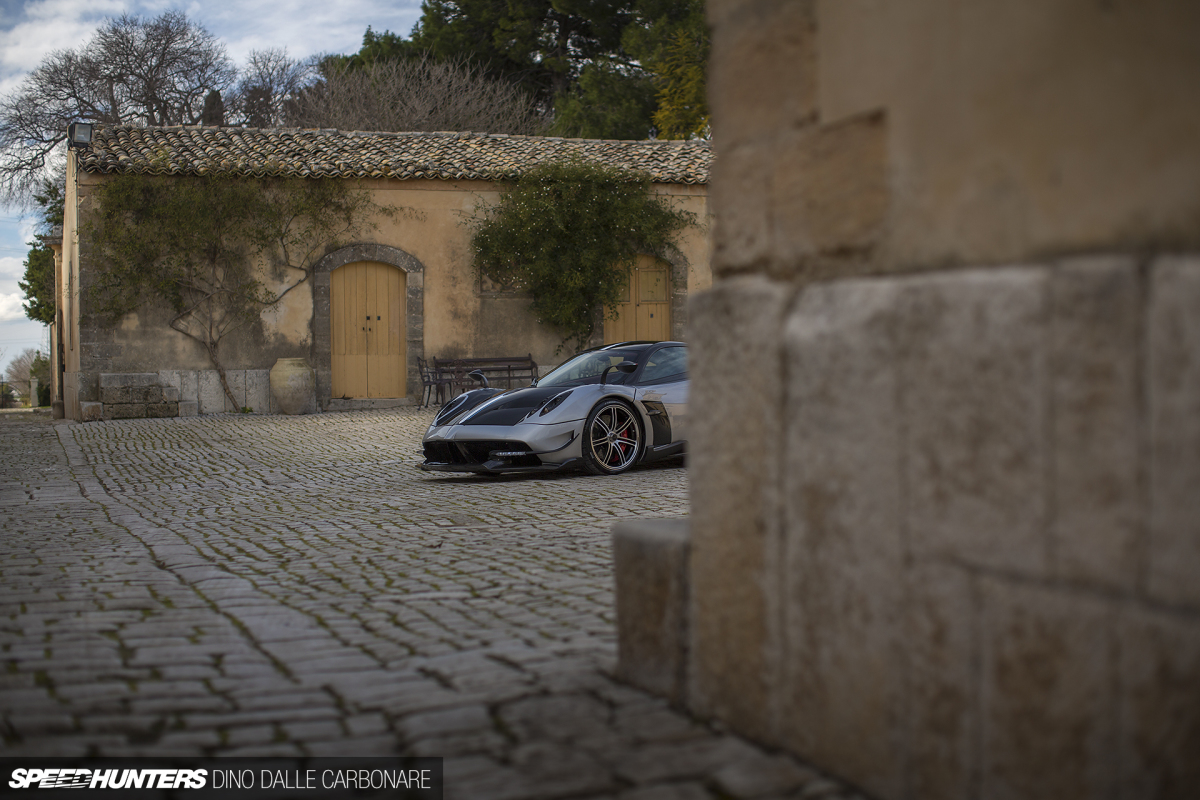 Pagani-HuayraBC-02