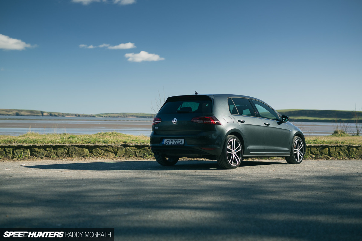 2016 Volkswagen GTE by Paddy McGrath-1