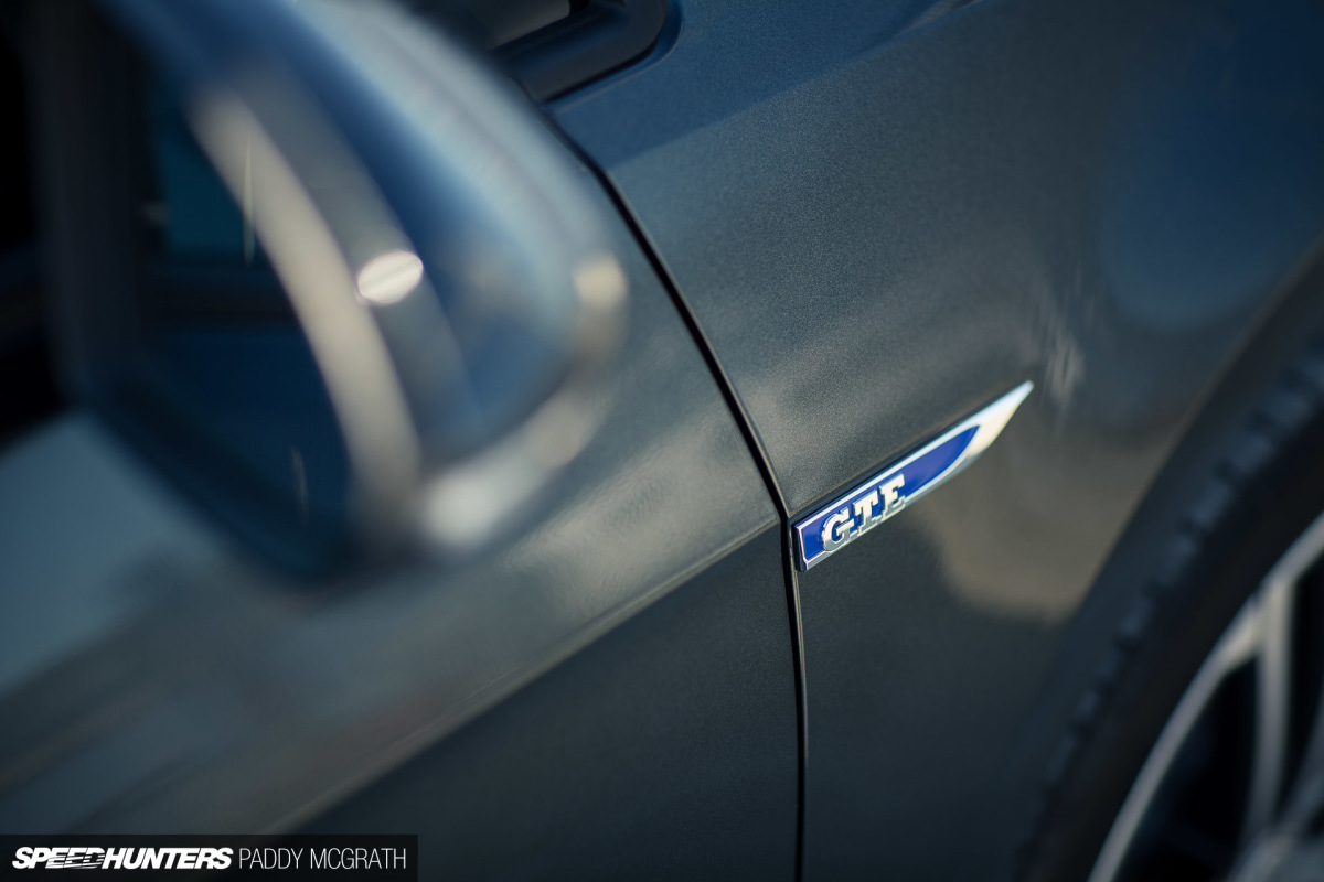 2016 Volkswagen GTE by Paddy McGrath-29