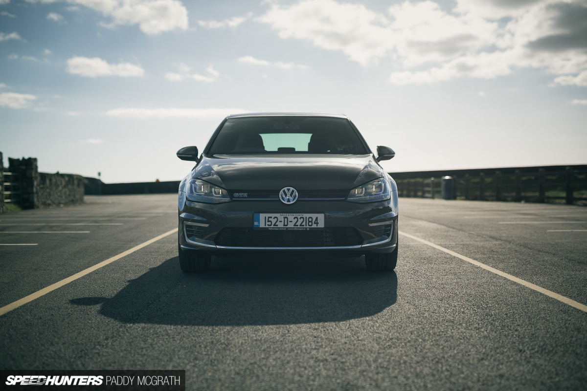 2016 Volkswagen GTE by Paddy McGrath-3