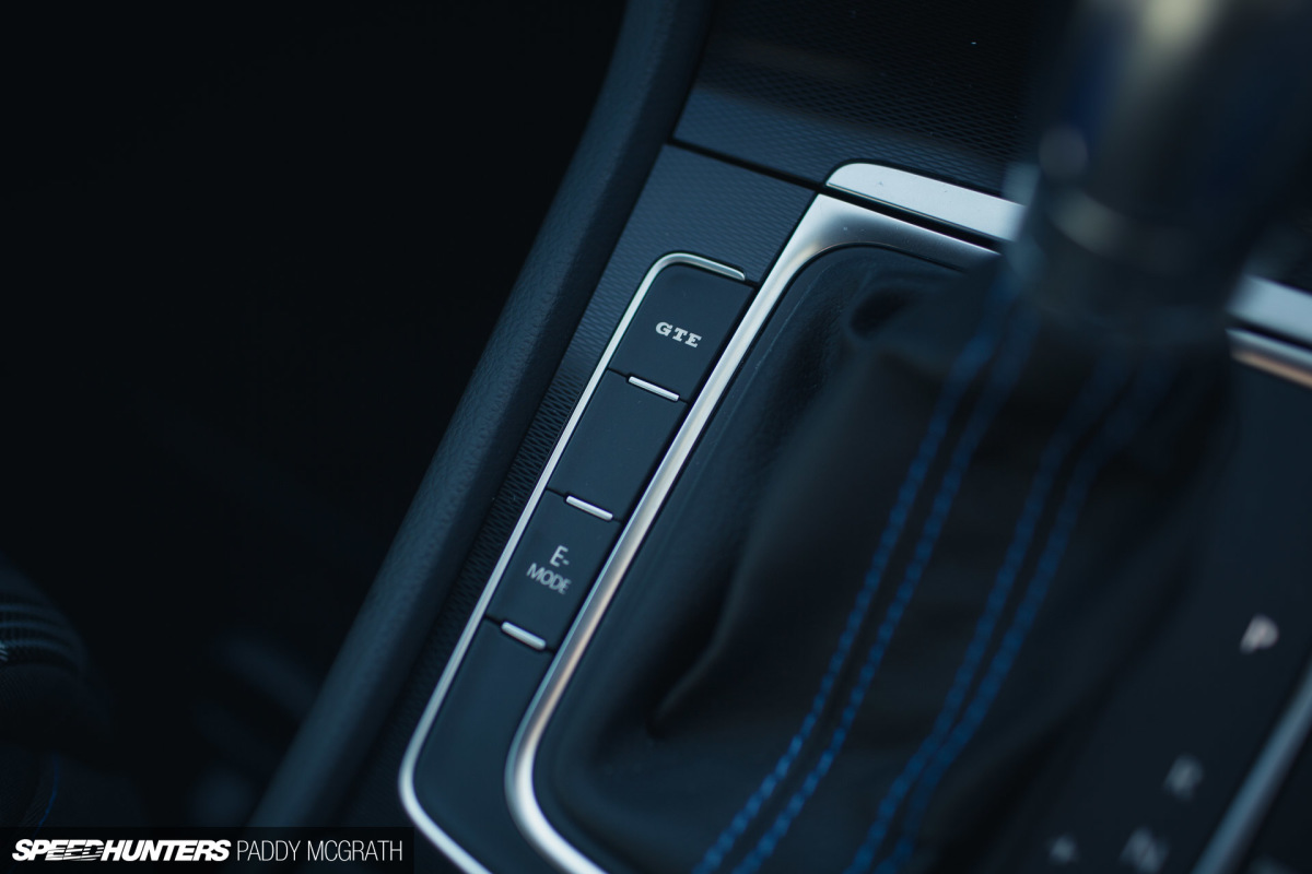 2016 Volkswagen GTE by Paddy McGrath-32