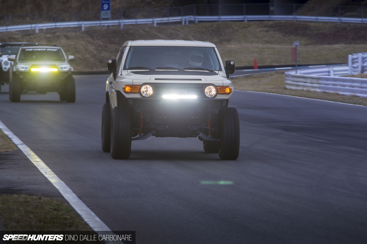 Track-Show-16-32