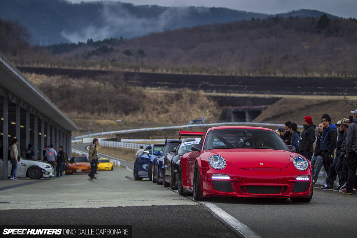 Track & Show: The Best Of Both Worlds
