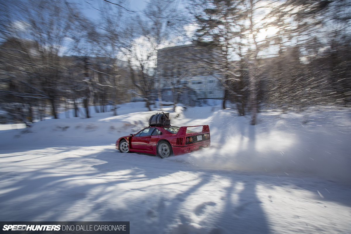 F40-Ski-RedBull-Dino-12