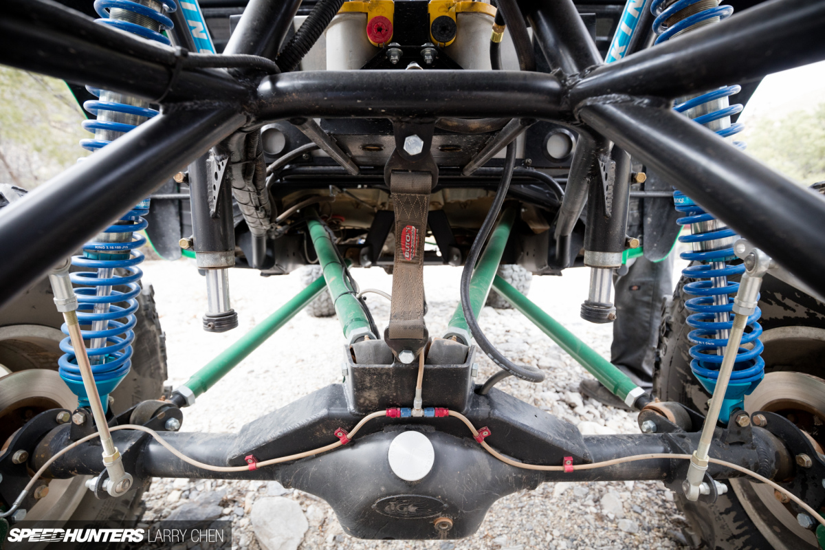 Larry_Chen_2016_Speedhunters_Forrest_Wang_Tacoma_11