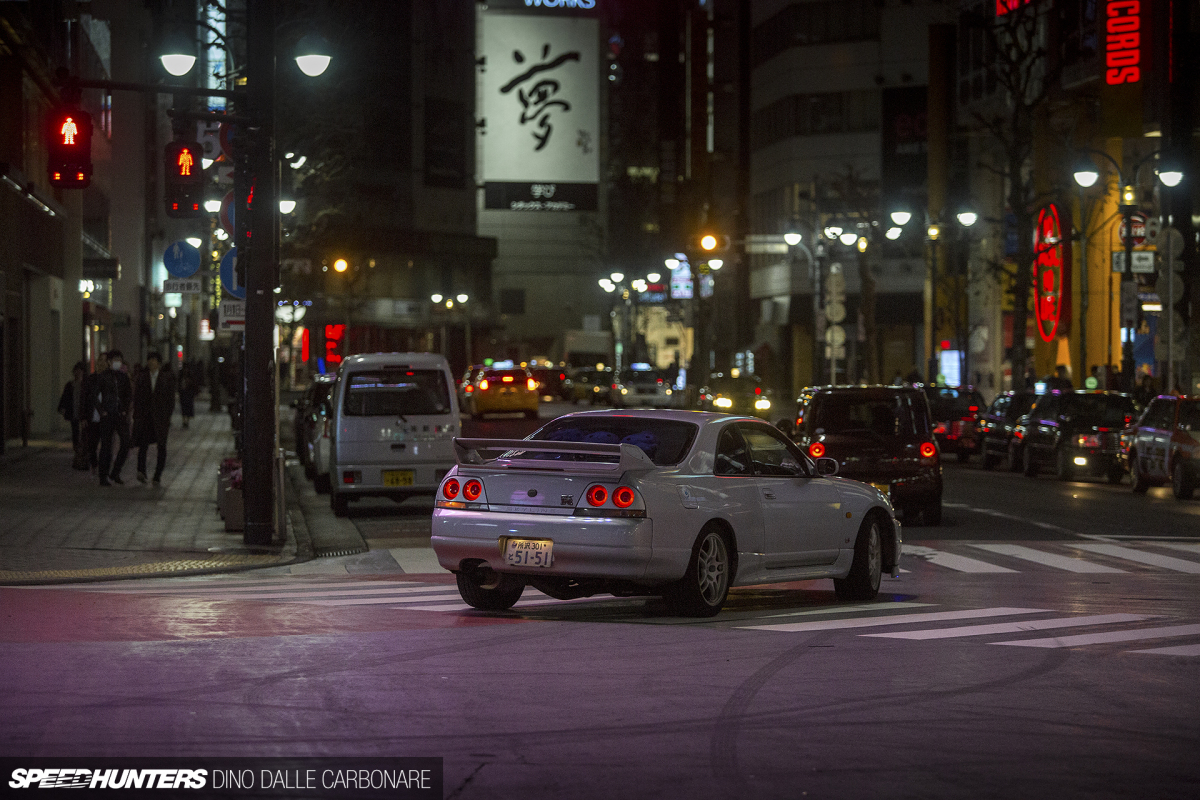 Random Snap: A Stock R33 GT-R In The Wild