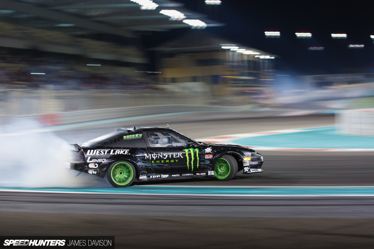 Abu Dhabi Drift: Allstars In The Middle East