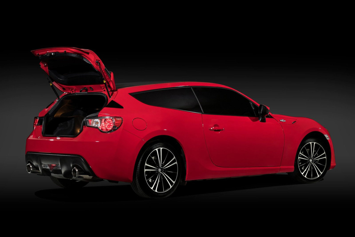 ShootingBrake03